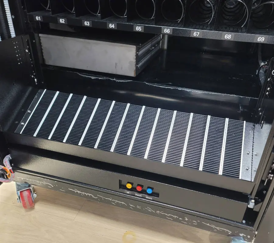 elev-2 elev-2 - automat wydający